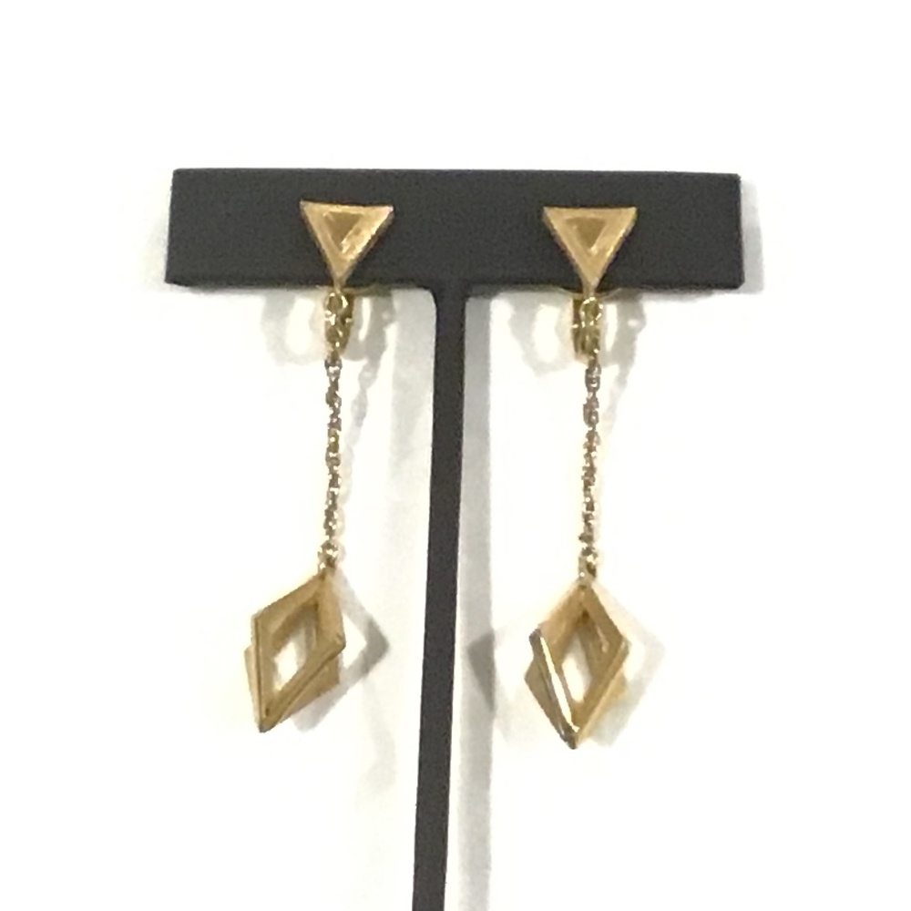 Vintage Crown Trifari Gold Tone Triangle Dangle Clip On Earrings